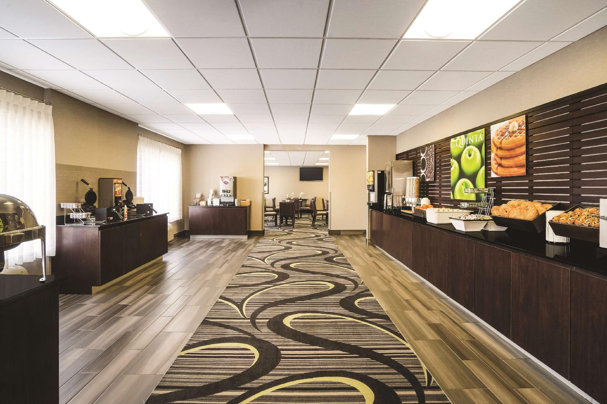 La Quinta By Wyndham Clifton/Rutherford Exteriör bild